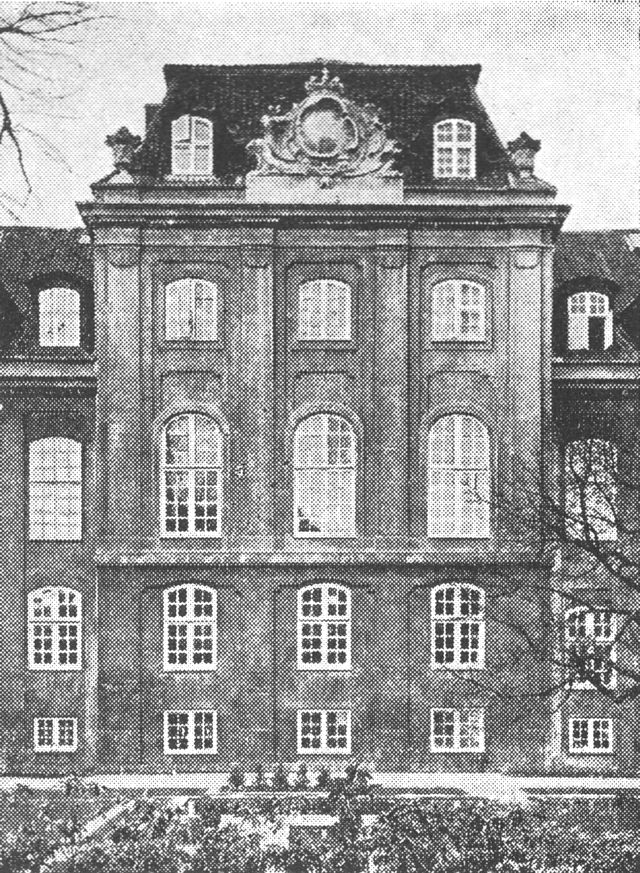 (Foto). Rokoko. Bernstorffs palæ. 1752–56. Arkt. J. G. Rosenberg og N. Eigtved.Fot. N. Elswing 1957.