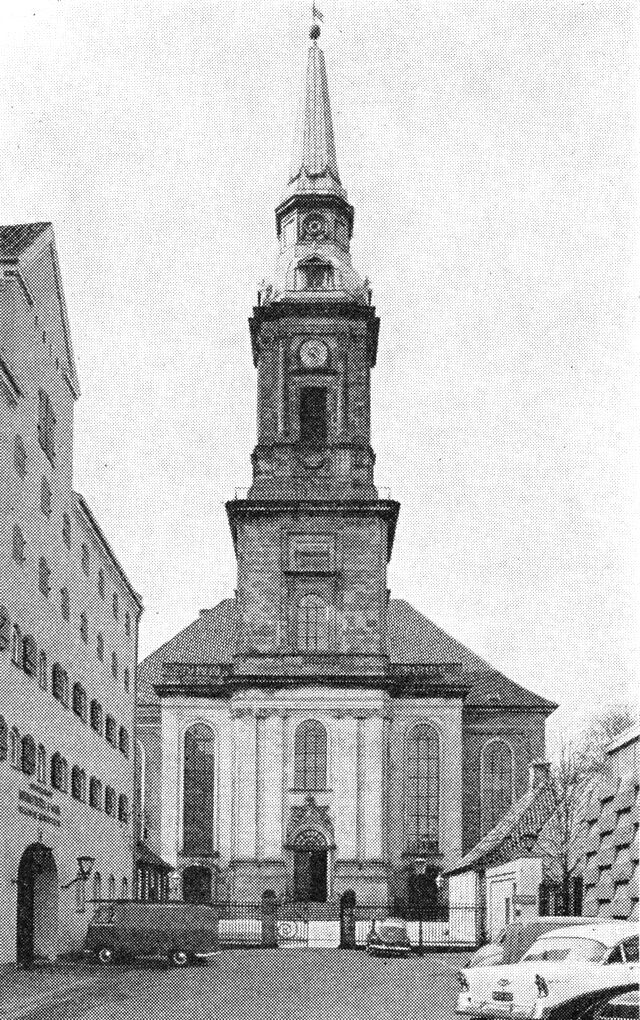 (Foto). Christians kirke på Christianshavn.