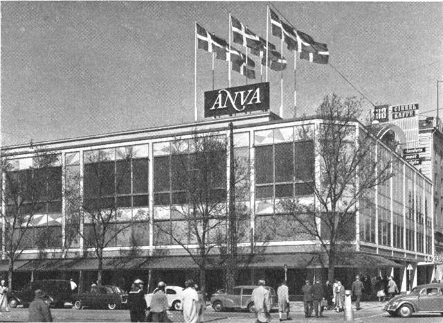 (Foto). ANVA, det senest oprettede stormagasins forretningsbygning på Vesterbrogade (tidl. National-Scalas bygning).