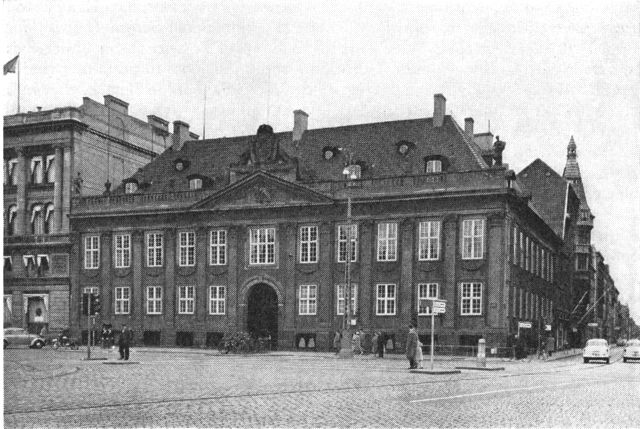 (Foto). Thotts Palæ (nu den franske ambassade).