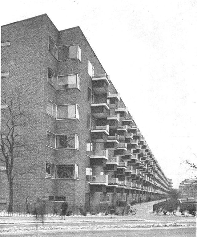 (Foto). Storgården, Tomsgårdsvej 70–110.