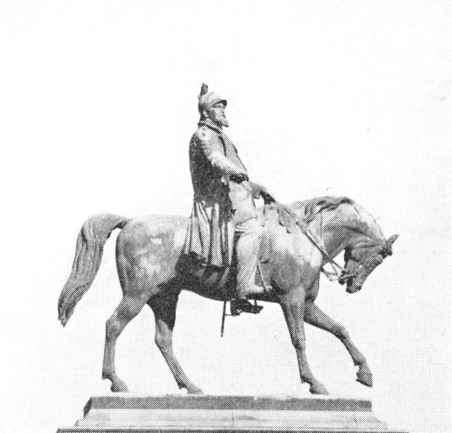 (Foto). Rytterstatuen af Frederik VII på Slotspladsen.