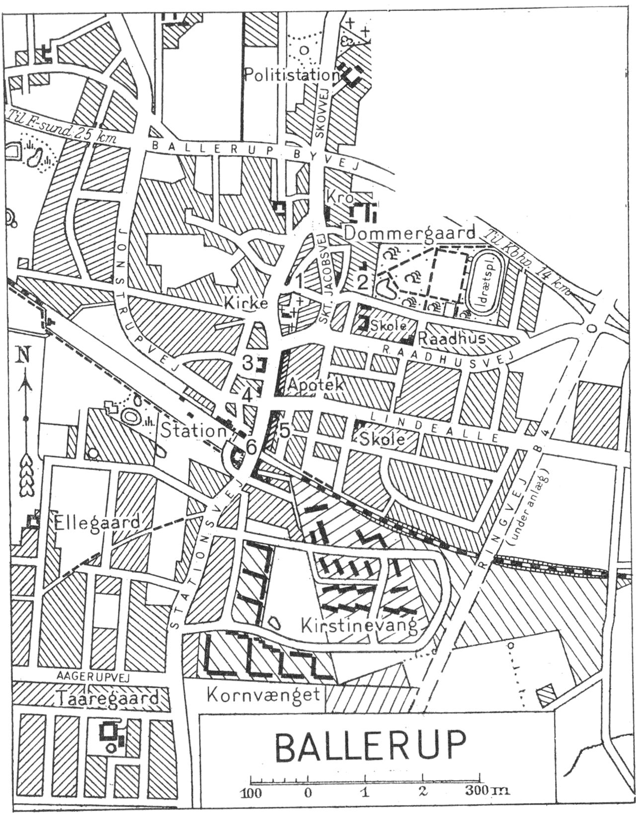 (Kort). 1 Teknisk Skole2 Brandstation3 D. sjæll. Bondestands Sparekasse4 Landmandsbanken5 De københavnske Forstæders Bank6 Posthus og telegrafst.G.E.C.Gads ForlagRevideret 1958. Geodætisk Institut. Eneret