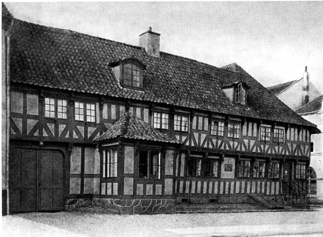 (Foto). Willemoes’ gård, Østergade 36. Opført 1675.