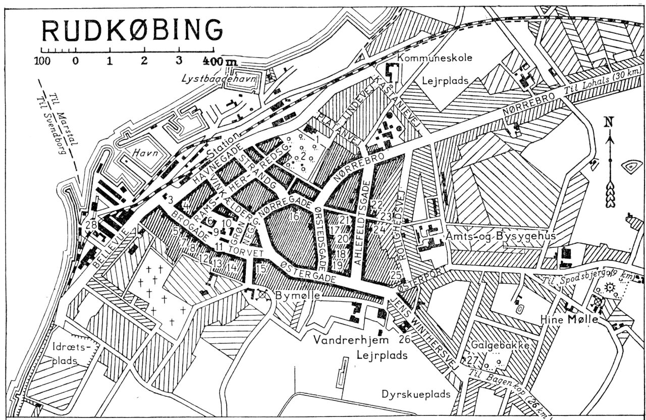 (Kort). 1. Ørstedpavillonen m.teater2. Ørsteds parken3. Toldkammer4. Hotel „Rudkøbing”5. Apotek6. H.C. Ørsteds statue7. Hotel „Skandinavien”8. Posthus og telegrafstation9. Skt. Bendts Kapel (rom.-kat.)10. Kirke11. Raad-, dom-og arresthus12. Dommerkontor13. Hotel „Langeland”14. D. langelandske Landbostands Sparekasse15. Præstegaard16. Bibliotek17. Langelands Sparekasse18. Langelands Bank19. Andelsbanken20. Politimesterbolig21. De gamles Hjem22. Skt. Peders Kirke (metodist)23. Falcks Redningskorps24. Teknisk Skole25. „Ebenezer” baptistkapel26. Langelands Museum27. Mindesten f. P. Munch28. Langelands Andels SvineslagteriG.E.C. Gads ForlagRevideret 1953. Geodætisk Institut Eneret