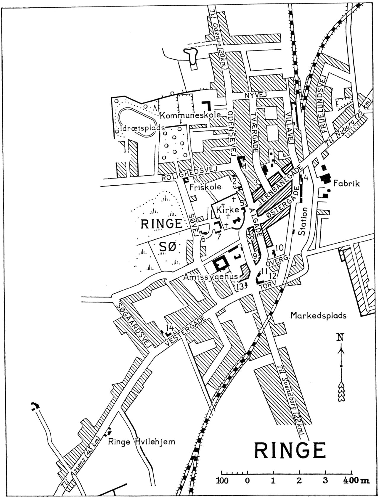 (Kort). 1. Mejeri2. Teknisk Skole3. Falcks Redningskorps4. Posthus og telegrafstation5. Museum6. De gamles Hjem7. Præstegaard8. Centralhotellet9. Raadhus, bitingsted samt Vends m.fl. Herreders Spare-og Laanekasse10. Landbo-Sparekassen f. Fyn.11. Banken f. Ringe og Omegn12. Ringe Hotel m. teatersal13. Apotek14. Ringe Kost-og RealskoleG.E.C. Gads ForlagRevideret 1953. Geodætisk Institut Eneret