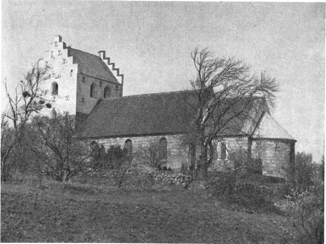 (Foto). Øster Hornum kirke.