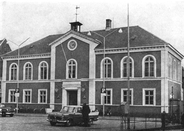 (Foto). Rådhusets façade mod torvet.
