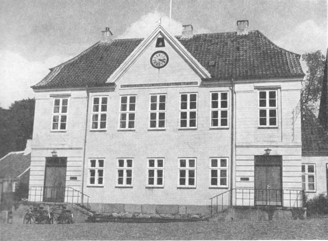 (Foto). Mariager rådhus. Opført 1821–22.