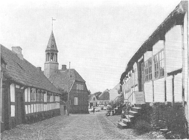 (Foto). Overgade, set mod nord.