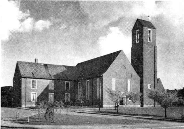 (Foto). Skt. Markus kirke. Opført 1934–35.