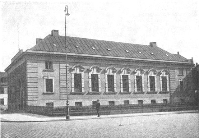 (Foto). Danmarks Nationalbanks Århus-filial. Opfort 1925–26.