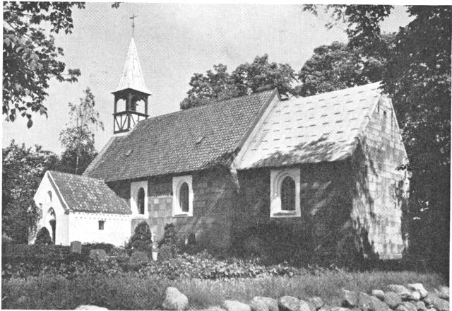 (Foto). Lyngby kirke.