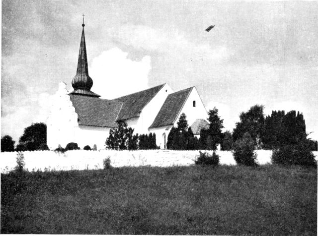 (Foto). Skanderup kirke set fra sydøst.