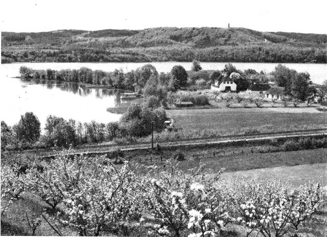 (Foto). Udsigt over Dynæs mod Himmelbjerget.