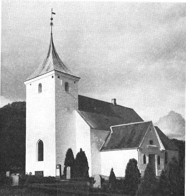 (Foto). Vær kirke.