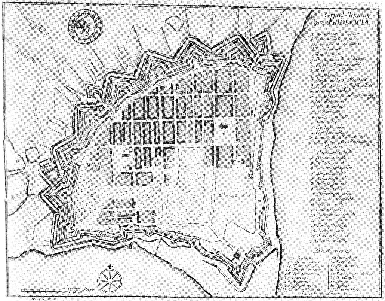 (Kort). Grundtegning over Fredericia 1768. Kobberstik i Pontoppidans Danske Atlas.