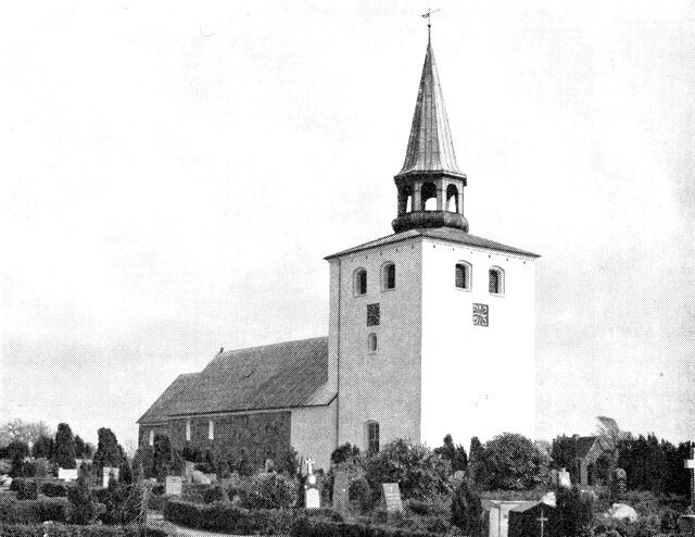 (Foto). Hedensted kirke set fra nordvest.