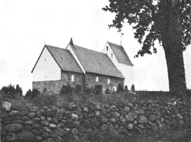 (Foto). Harte kirke set fra nordøst.