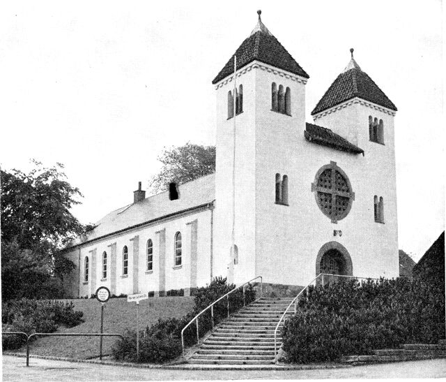 (Foto). Holstebro frimenighedskirke – set fra Skolegade.