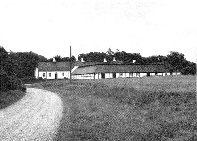 (Foto). Den tidligere dommergård »Petersminde« ved Skjern (nu vandrerhjem).