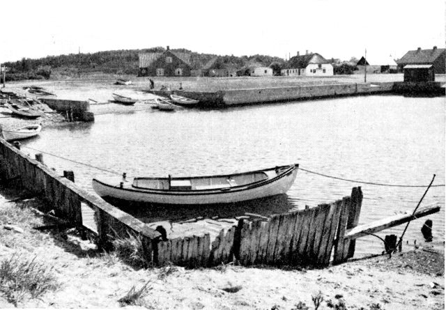 (Foto). Venø fiskerihavn.