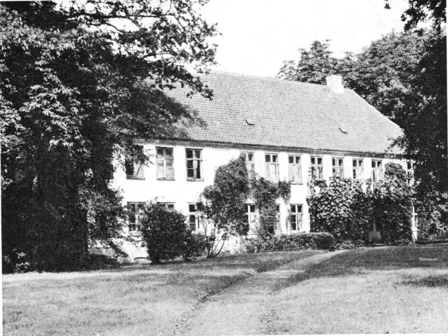 (Foto). Åstrupgård hovedbygning. Opført omkring 1780.