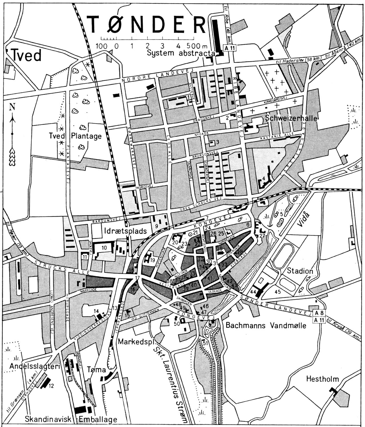 (Kort). 1. Vandrerhjem2. Falck. Redningskorpsene3. Odd-Fellow Loge4. Tønder Amts og Bys Sygehus5. Anlægget6. Vajsenhuset7. Tønder Øst(station)8. Rutebilstation9. Alderdomshjem10. Kommuneskole11. Det Struckske Børnehjem12. Ribe Jernstøberi13. Banegård14. Eksportstalde15. Brandstation16. Toldkammer17. Hagges Hotel18. Posthus og telegrafstation19. Ludwig Andresen-Schule20. Tønder Statsskole21. Mindesten (Carsten Richtsen)22. Bibliotek23. Ny Apostolsk Kirke24. Ungdomsgård25. Politistation26. Dommerkontor27. Statsseminariet28. Den Apostolske Kirke29. Kristkirken30. Rådhus31. Tønder Sparekasse32. Hotel Børsen33. Tønder Apotek34. Missionshotellet35. Digegrevens Hus36. Centralhalle37. Grand Hotel38. Den Danske Landmandsbank39. Handelsbanken40. Tønder Landmandsbank41. Tønder og Omegns Bank42. Missionshotellet Vidå43. Hostrups Hotel44. Friluftsbad. Sportshal45. Campingplads46. Amtmandsbolig47. Amtshuset48. Turistbureau49. Hotel Tønderhus50. Tønder Museum51. Tønder RoklubG.E.C. Gads ForlagRevideret 1964. Geodætisk Institut. Eneret