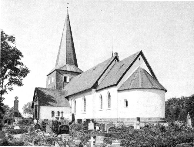 (Foto). Bjolderup kirke set fra sydøst.