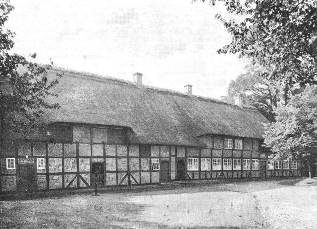 (Foto). Præstegården i Notmark. Opført 1688.