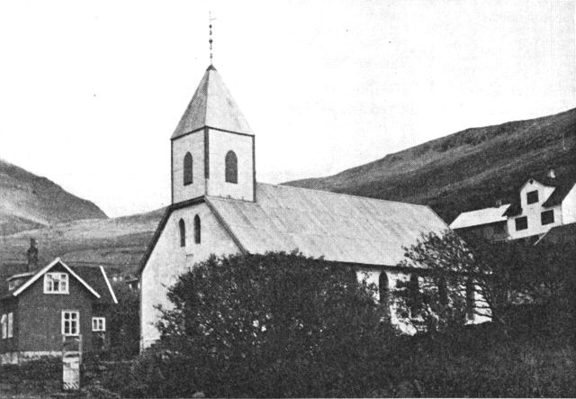 (Foto). Kirken i Kvívík.