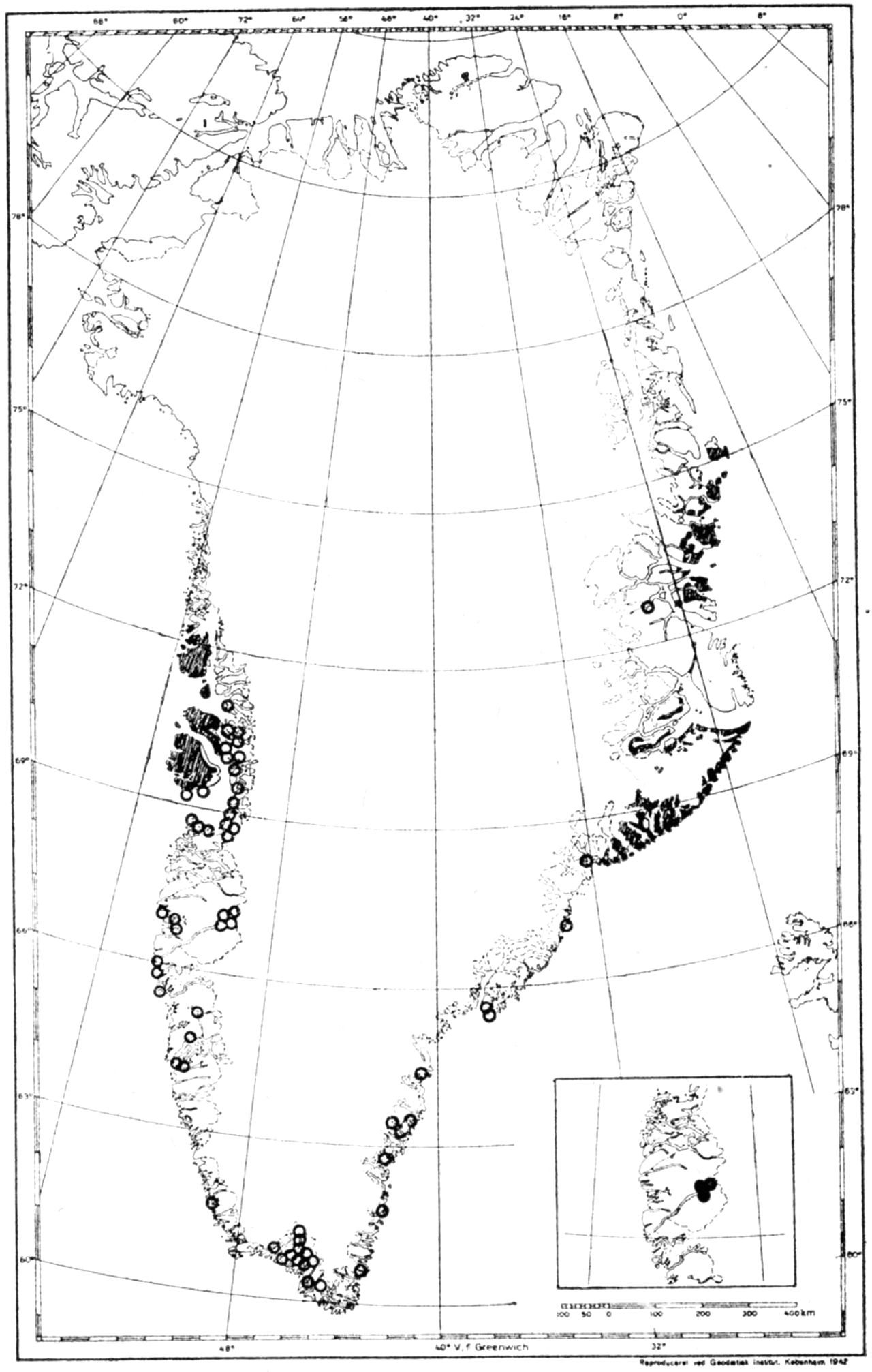 (Kort). Udbredelsen af hoved-star i forhold til Grønlands basaltområder (mørkt). Ringene angiver forekomster for en særlig underart af hovedstar, der er knyttet til næringsfattig bund og ikke synes at forekomme på basaltjord. Den typiske art findes kun på mere næringsrig bund i det kontinentale Vestgrønland (lille kort).