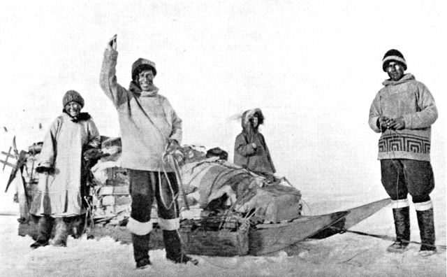 (Foto). Knud Rasmussen på 5. Thule-ekspedition fra Grønland til Alaska. (Copyright Nationalmuseet).